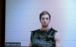 Nghi phạm bắn chết Charlie Kirk bị truy tố 7 tội danh