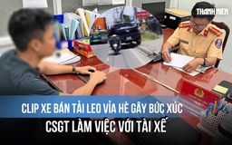 Clip xe bán tải leo vỉa hè gây bức xúc: CSGT làm việc với tài xế