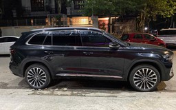 Xe Trung Quốc Geely Monjaro rớt giá gần 200 triệu sau gần một tháng lăn bánh