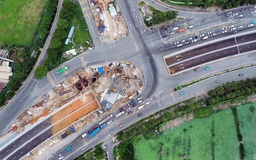 Chủ tịch UBND TP.HCM ra 'tối hậu thư' cho nút giao lớn nhất khu Đông