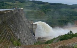 Ứng phó bão số 10: Đà Nẵng thông báo khẩn vận hành hồ thủy điện