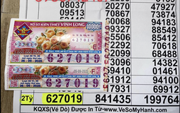 TP.HCM: Vợ trúng 4 tỉ xổ số miền Nam, cùng chồng con đi lãnh thưởng