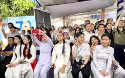 Lễ kỷ niệm ở ngôi trường phổ thông có truyền thống 70 năm