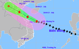 Bão số 10 mạnh cấp 12, từ Thanh Hóa - Quảng Ngãi biển động dữ dội