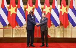 Việt Nam sẵn sàng chia sẻ kinh nghiệm đổi mới, hội nhập quốc tế với Cuba