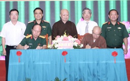 Bộ Tư lệnh TP.HCM ký kết hoạt động với Giáo hội Phật giáo Việt Nam TP.HCM