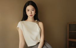 Những gam màu dịu nhẹ và tươi sáng nên mặc vào mùa  thu