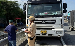 CSGT TP.HCM kiểm tra camera hành trình, xử lý hàng loạt tài xế vi phạm