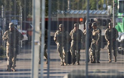 Ông Trump rút Vệ binh Quốc gia tại nhiều thành phố lớn, tuyên bố 'sẽ trở lại'