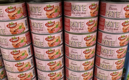 Hàng loạt kho hàng đồ hộp Hạ Long có thịt nhiễm dịch tả heo châu Phi