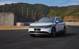 Zeekr hé lộ thời điểm mang xe điện hạng sang về Việt Nam