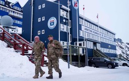 Ông Trump dọa áp thuế các nước không ủng hộ kế hoạch Greenland