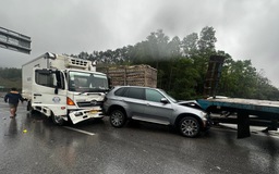 71 vụ tai nạn giao thông làm gần 100 người thương vong trong ngày 2.1