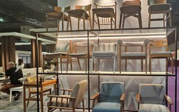 Mỹ hoãn tăng thuế, ngành gỗ Việt 'tạm ổn' trong năm 2026