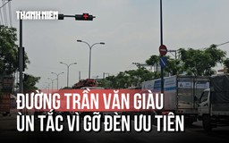Ùn tắc vì gỡ đèn ưu tiên ở đường Trần Văn Giàu: Sở Xây dựng TP.HCM nói gì?
