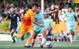 Trường ĐH Công nghệ Kỹ thuật TP.HCM 0-0 ĐH Kinh tế TP.HCM: 10 người kiên cường