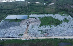 Khu xử lý rác thải quá tải, dân bị ruồi nhặng 'tấn công': Ngừng tiếp nhận rác