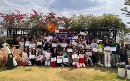 'Vườn thú lớn nhất bầu trời': Nhiều người từ TP.HCM vượt hàng trăm km để thưởng ngoạn