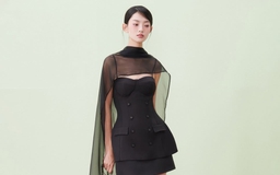 Voan mỏng layer áo corset, tôn lên nét gợi cảm lôi cuốn