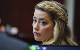 Amber Heard sau 4 năm thua vụ kiện chấn động với Johnny Depp