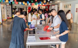 Khi học bổng không chỉ chọn người giỏi, mà chọn người có nội lực