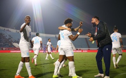 Xuân Son ghi bàn bùng nổ, CLB Nam Định đánh bại Singapore: Vào bán kết giải vô địch CLB ASEAN