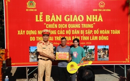 Lâm Đồng: Hoàn tất bàn giao nhà 'chiến dịch Quang Trung' cho dân vùng lũ ven sông Cái