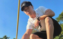 Thích Tiểu Long: Cuộc ‘đào thoát’ khỏi hào quang tuổi 15