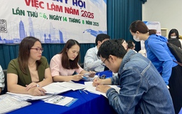 Gen Z dẫn đầu xu hướng nhảy việc, lao động trên 45 tuổi bị cắt giảm nhiều nhất