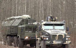 Ukraine báo động giữa đêm, nghi Nga phóng tên lửa Oreshnik