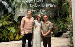 Dàn người đẹp thập niên 2000 hội ngộ tại triển lãm của họa sĩ Lê Minh Khoa