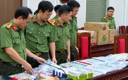 Triệt phá đường dây dùng máy POS để giao dịch khống