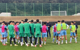U.17 Việt Nam 'đổ bộ' Hàn Quốc, sẵn sàng đấu chủ nhà: Khó có kênh phát