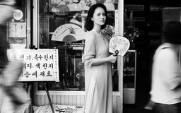 Đỗ Thị Hải Yến mang cảm hứng áo dài, yếm Việt đến Busan