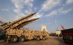 Iran nói bắn hạ UAV Mỹ, ra tuyên bố mới