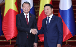 Thủ tướng Lê Minh Hưng hội đàm với Thủ tướng Lào Saleumxay Kommasith