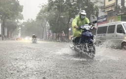 Không khí lạnh vào miền Trung, 5 tỉnh có mưa lớn