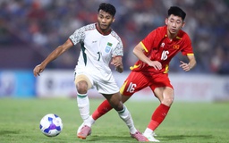 Đội tuyển Việt Nam đấu Malaysia với hàng thủ cực mạnh