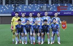 Thanh Nhã nói gì khi ghi bàn vào lưới đội tuyển nữ Trung Quốc: ‘Đối thủ va chạm rất quyết liệt…’