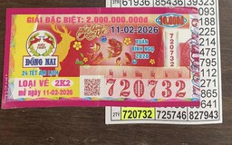 Trúng độc đắc xổ số miền Nam, khách nhận tiền mặt lẫn chuyển khoản