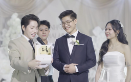 Đức Phúc bất ngờ 'đột kích' đám cưới hát tặng cô dâu - chú rể