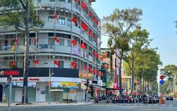 Hoàng hôn 28 tết trước ngày giao thừa: Đường phố trung tâm TP.HCM thật khác!