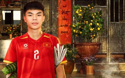 FIFA giữ chuỗi mỗi ngày một bài thơ chúc tết Việt Nam, đăng ảnh Lê Phát rất thú vị