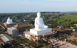 Du xuân ở nơi có tượng Đức Phật Thích Ca tọa thiền cao nhất Đông Nam Á