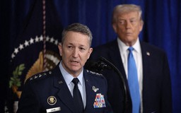 Tướng Mỹ cảnh báo rủi ro tấn công Iran, ông Trump lên tiếng