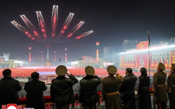 Triều Tiên tung hai lá bài trái ngược với Mỹ - Hàn