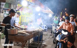 Cá lóc nướng vía Thần tài ở TP.HCM: Đỏ lửa xuyên đêm nhưng không còn vài tấn như trước