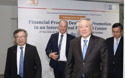Phó thủ tướng dự khai giảng đào tạo nhà quản lý Trung tâm tài chính quốc tế
