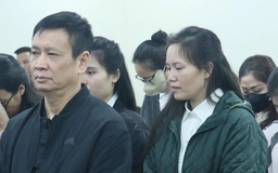 Chủ tiệm vàng Hoàn Huế bị đề nghị 12-13 năm tù, buộc nộp lại 680 tỉ