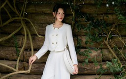 Tôn lên sự trong trẻo ngày xuân với trang phục sắc trắng